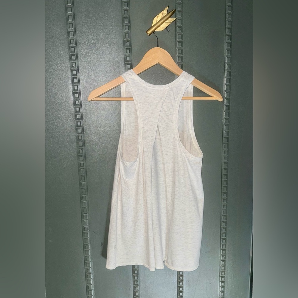 Lululemon l All Tied Up Women's Tank Top l Size: Small/Medium - Picture 6 of 11